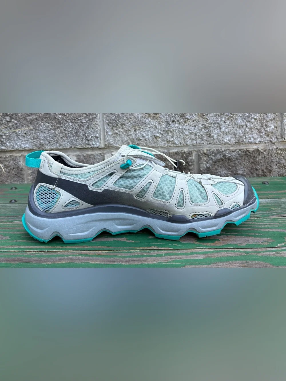 Salomon Gecko Water Shoes Womens Size 8 Cross Country Hybrid Sneakers Aqua Blue